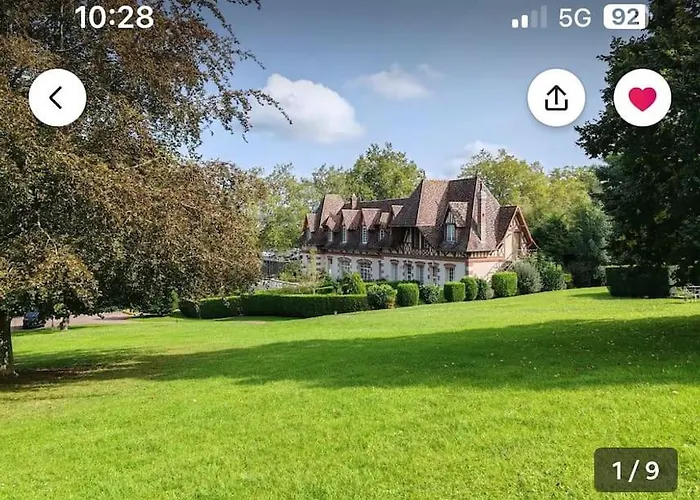 Un Appartement Dans Un Chateau